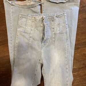 Free People Light Denim Jayde Flare High Rise Jeans, size 27
